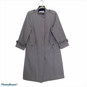 LONDON FOG Trench Coat light gray/silver 10P EUC classic casual chic